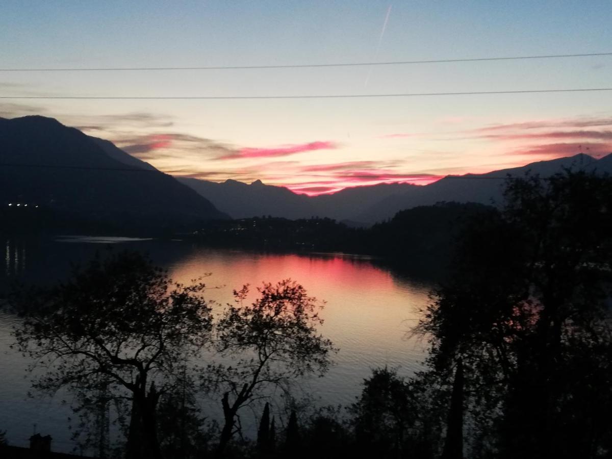 Dream Lake Panorama, Garage In The Center Of Varenna Zewnętrze zdjęcie